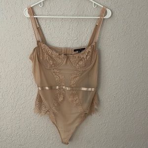🔥HAUTE MONDE BODYSUIT🔥